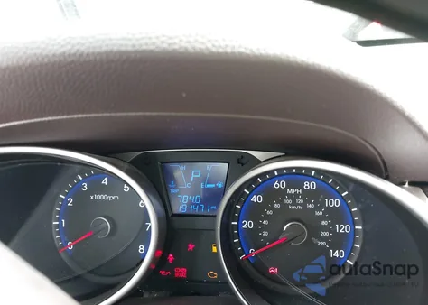 2015 Hyundai Tucson Gls z USA, uszkodzony, nr VIN KM8JT3AFXFU989289